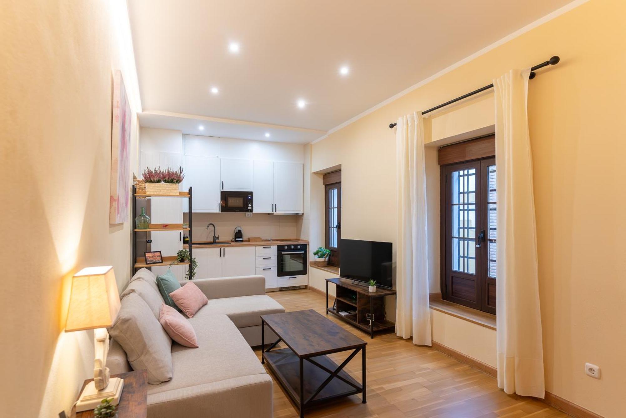 Apartamento Puerta De Cordoba- Exterior Con Balcones Dış mekan fotoğraf