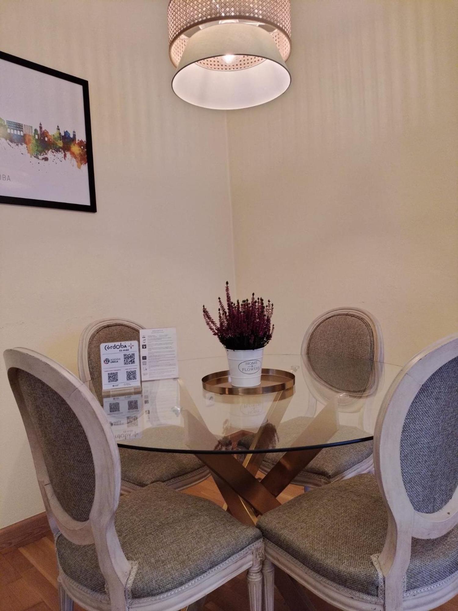 Apartamento Puerta De Cordoba- Exterior Con Balcones Dış mekan fotoğraf