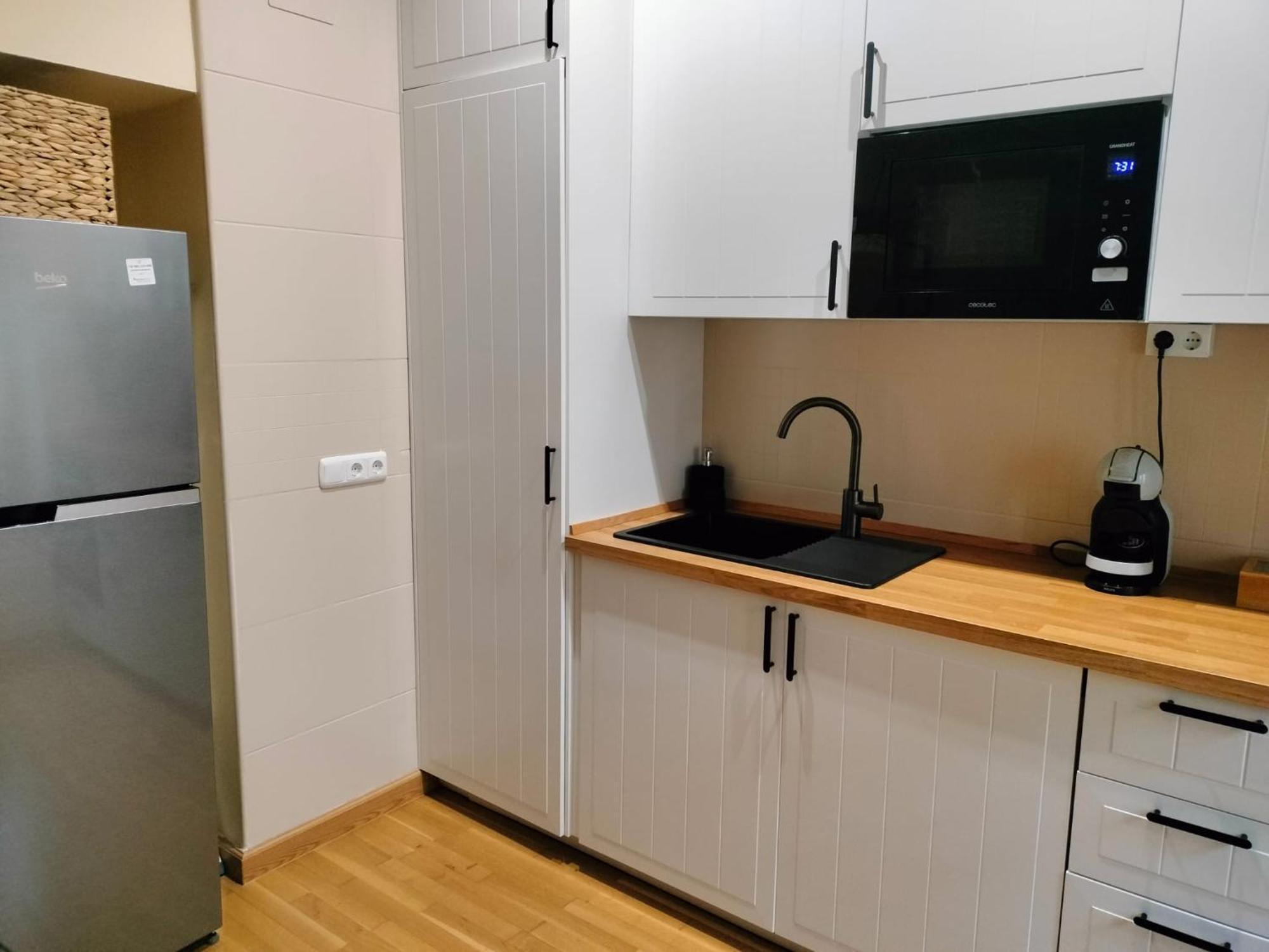 Apartamento Puerta De Cordoba- Exterior Con Balcones Dış mekan fotoğraf